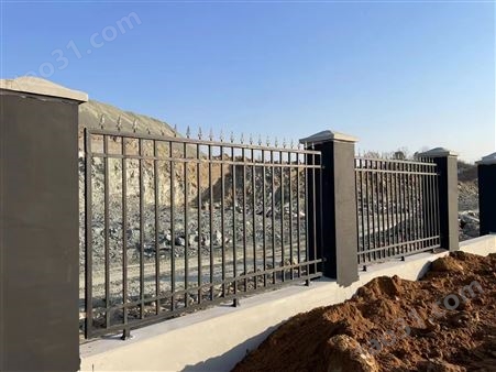 1.8*3锌钢围墙护栏围栏生产